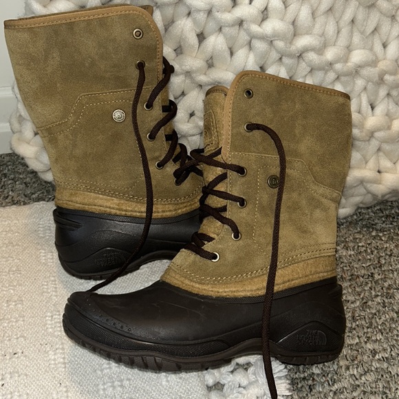 North face fleece lined boots - Picture 13 of 13